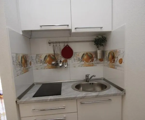 By The Sea - 15840 Apartman Makarska