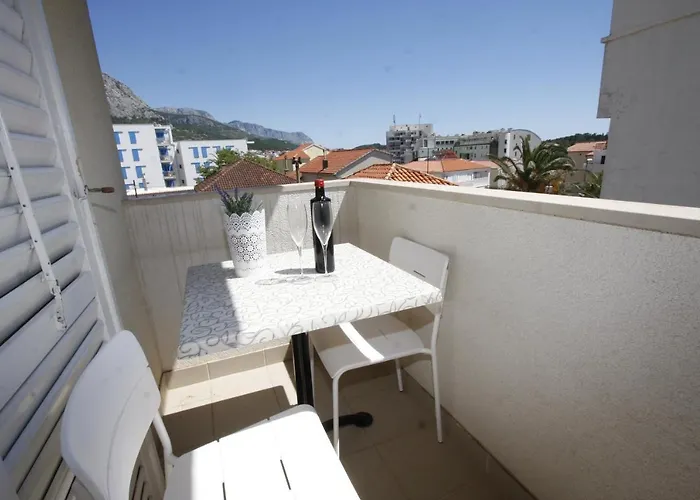 By The Sea - 15840 Apartman *