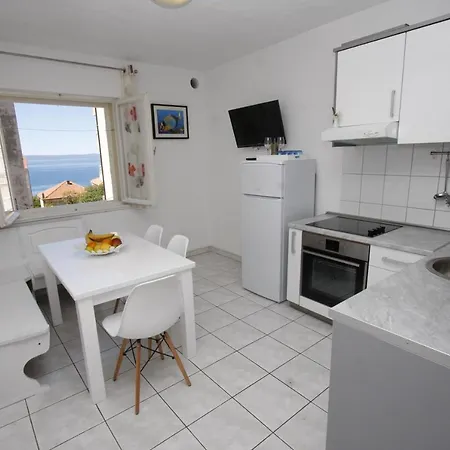 By The Sea - 15840 Apartman *