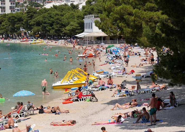 Apartment By The Sea - 15840 Makarska