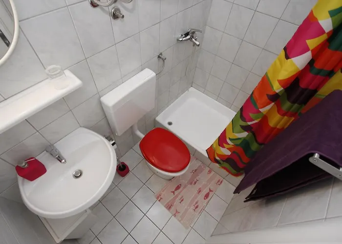 By The Sea - 15840 * Makarska